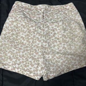 No Boundaries shorts